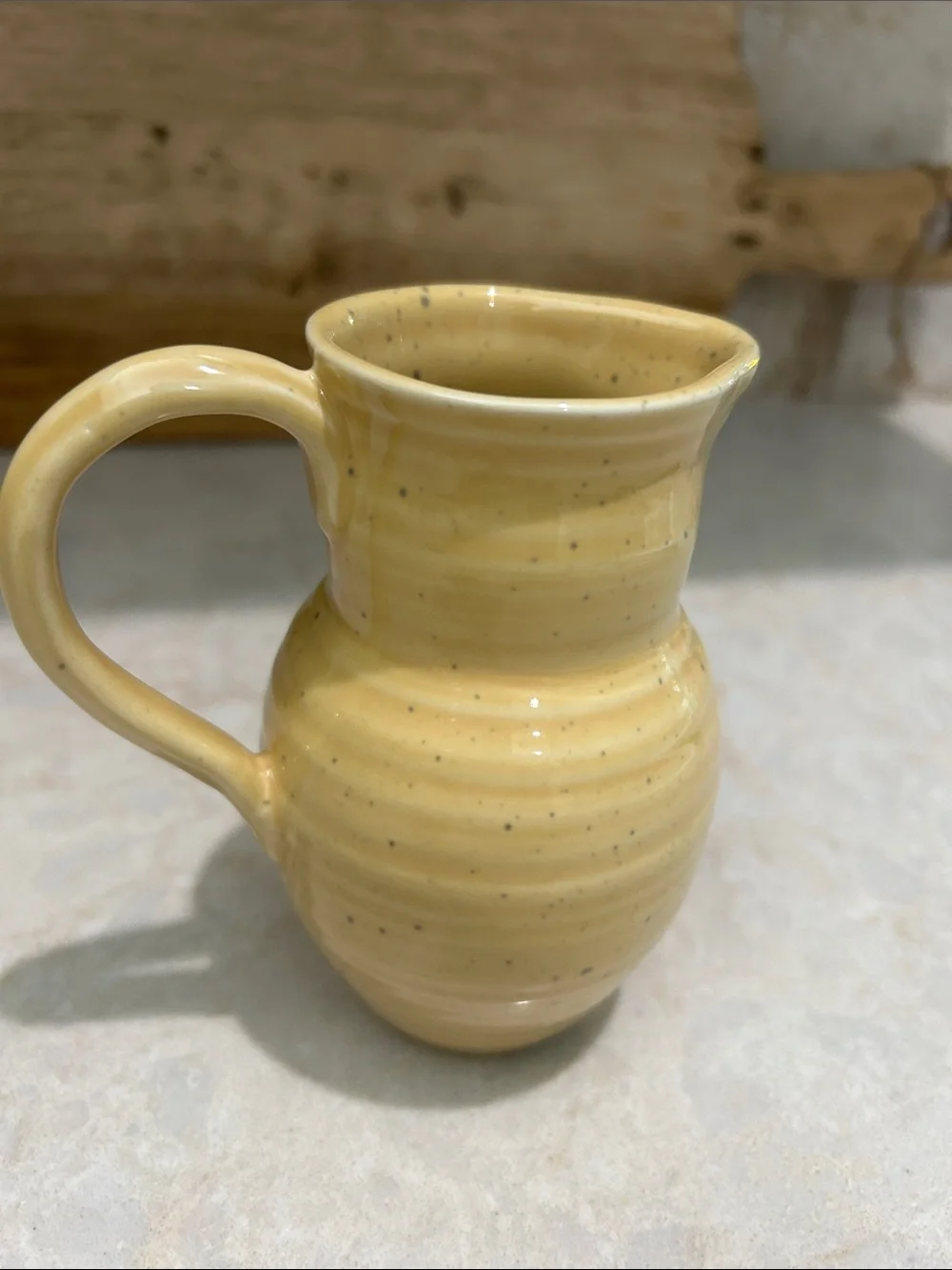 N/A pale yellow